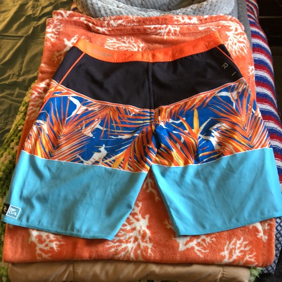 Vintage 2013. Rip Curl Mirage Aggrolite Board Shorts. NWOT/New 🏄 - Picture 1 of 16